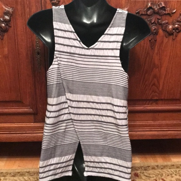 Deletta stacked stripe open back slit tank top S - Picture 5 of 5